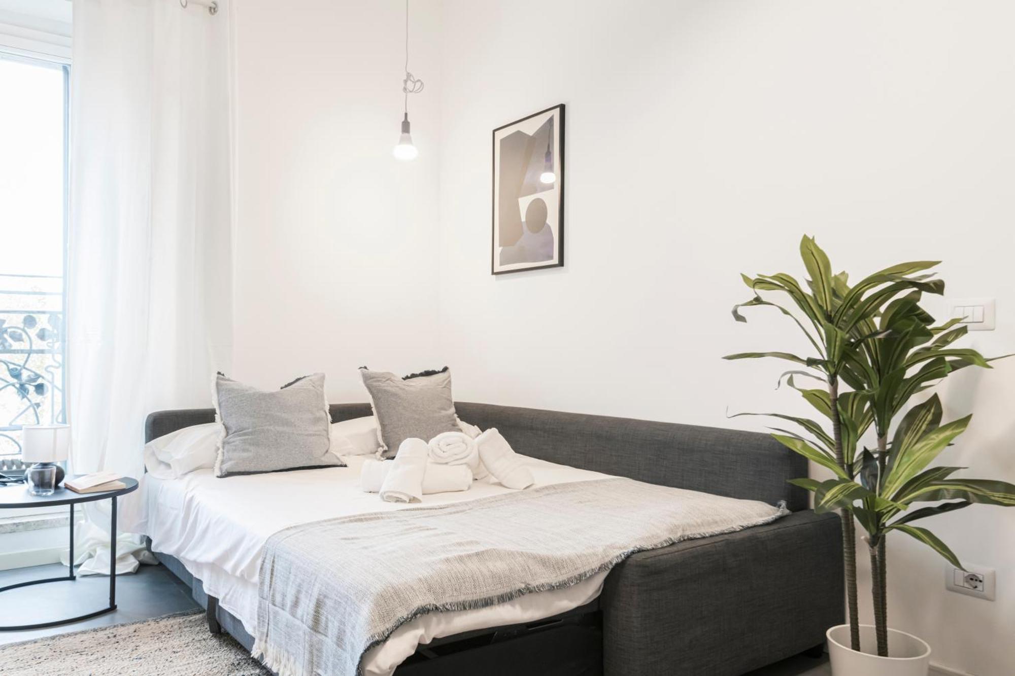 Beautiful Flat Fully Furnished In P.Ta Romana Милан Экстерьер фото